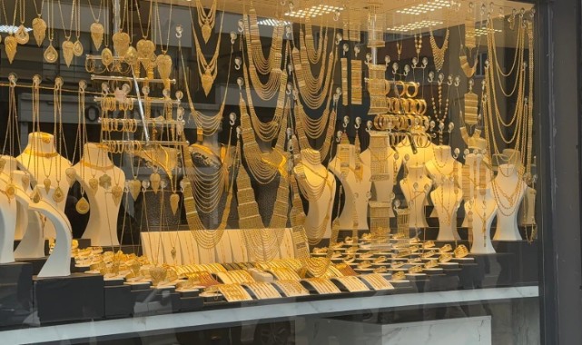 Şanlıurfa’da polisi yaralayıp kuyumcuyu soyan 6 kişi yakalandı