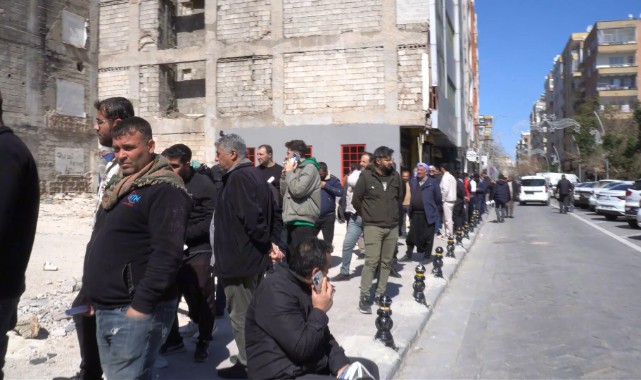 Şanlıurfa’da ‘APP’ plaka kuyruğu