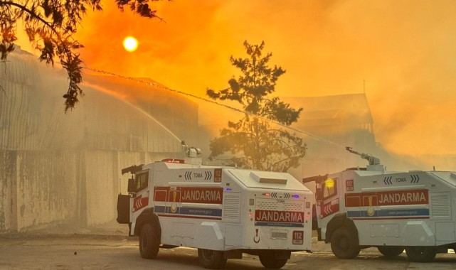 Şanlıurfa’da yangına TOMA’lar müdahale etti