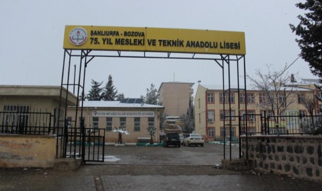 Şanlıurfa’da sakalla okula gelen öğrenci, müdür yardımcısına saldırıdan tutuklandı