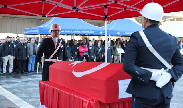 Şanlıurfa’da kalp krizi sonucu hayatını kaybeden polis memuru Karataş, son yolculuğuna uğurlandı