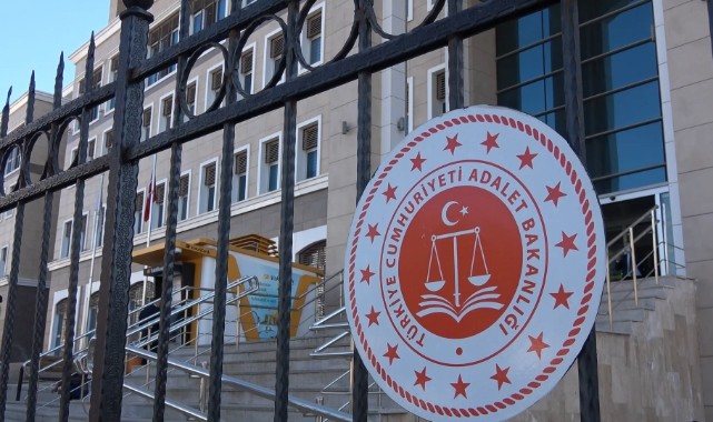 Siverek’te takip edilen araçtaki engelli çift ve çocukları darp edildi