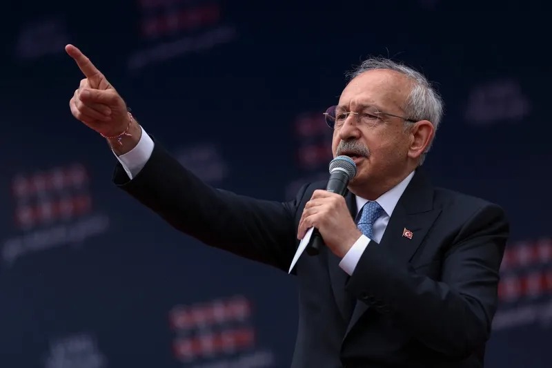 Kemal Kılıçdaroğlu oy kullandı;
