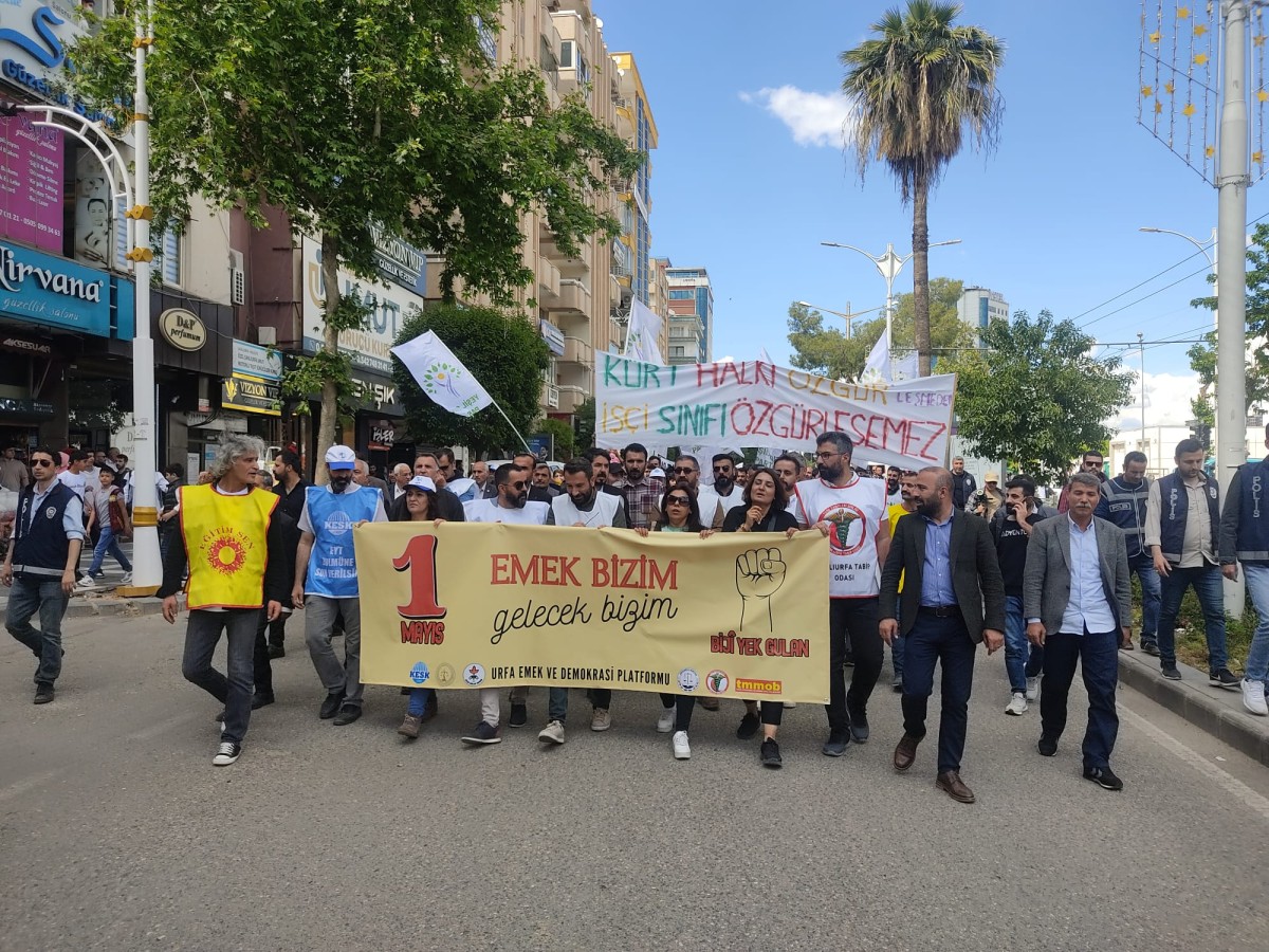Urfa'da 1 Mayıs yürüyüşü başladı;