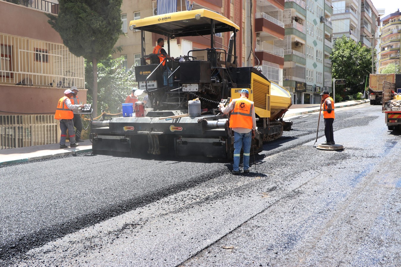 Haliliye’de  mahallelerde asfalt çalışmaları tamamlandı