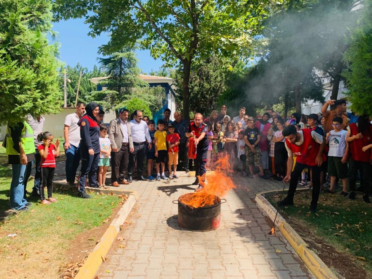 Şanlıurfa İtfaiyesi’nden yangın tatbikatı