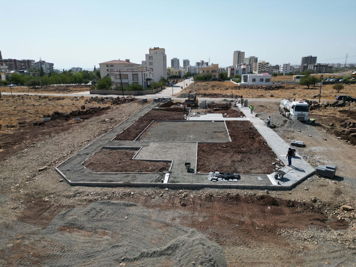 Siverek'te iki mahallede yeni park yapımına başlandı;