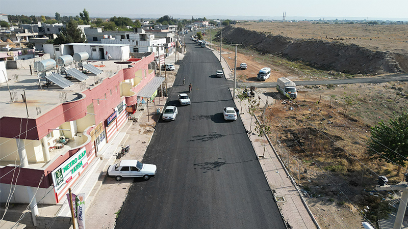 Büyükşehir’den Harran’da sıcak asfalt çalışması