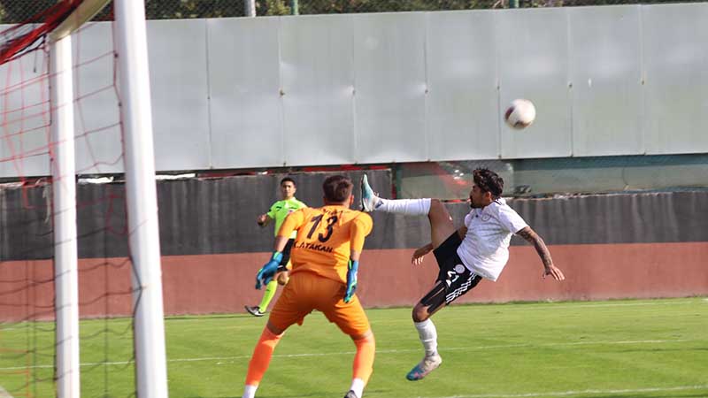 Karaköprüspor, Silivrispor ile 1-1 berabere kaldı;