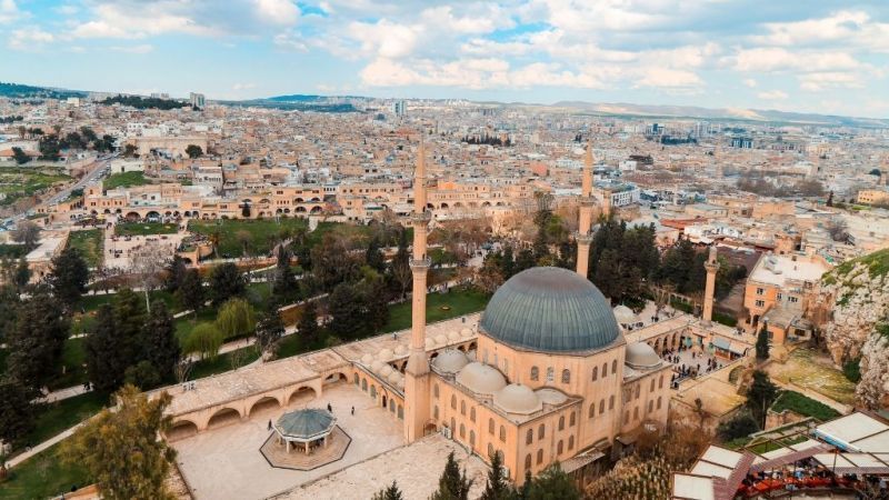 Urfa'ya beklenen hava gelmiyor!