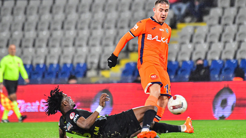Başakşehir, Şanlıurfaspor'u 2-0 yendi