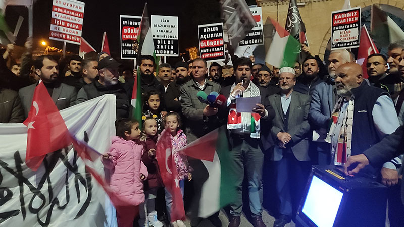 Şanlıurfa'da Gazze'ye destek mitingi: "Gazze'ye sahip çıkmak için dirilelim!"