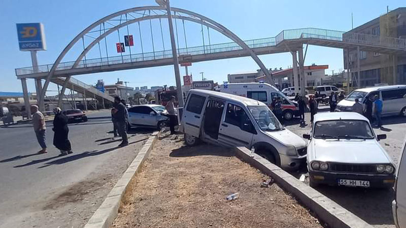 Birecik’te trafik kazası: 3 yaralı