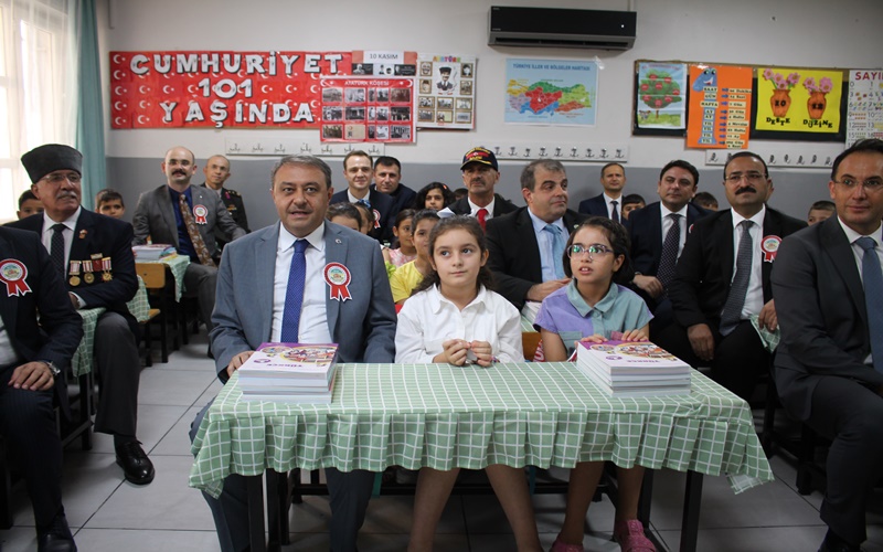 Şanlıurfa'da ilk ders zili çaldı!;