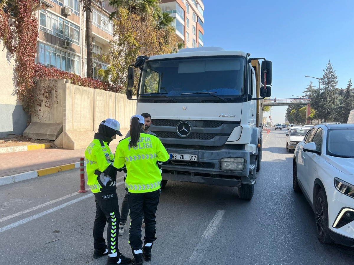 Şanlıurfa’da ağır araçlara sıkı denetim;