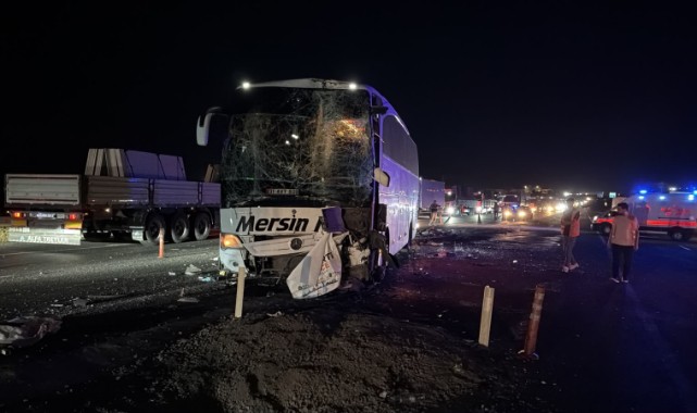 Malazgirt kutlamasından gelenler, Siverek'te kaza yaptılar: 13 yaralı