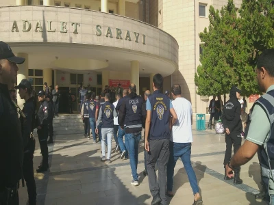 Şanlıurfa merkezli yasa dışı bahis operasyonunda 22 gözaltı